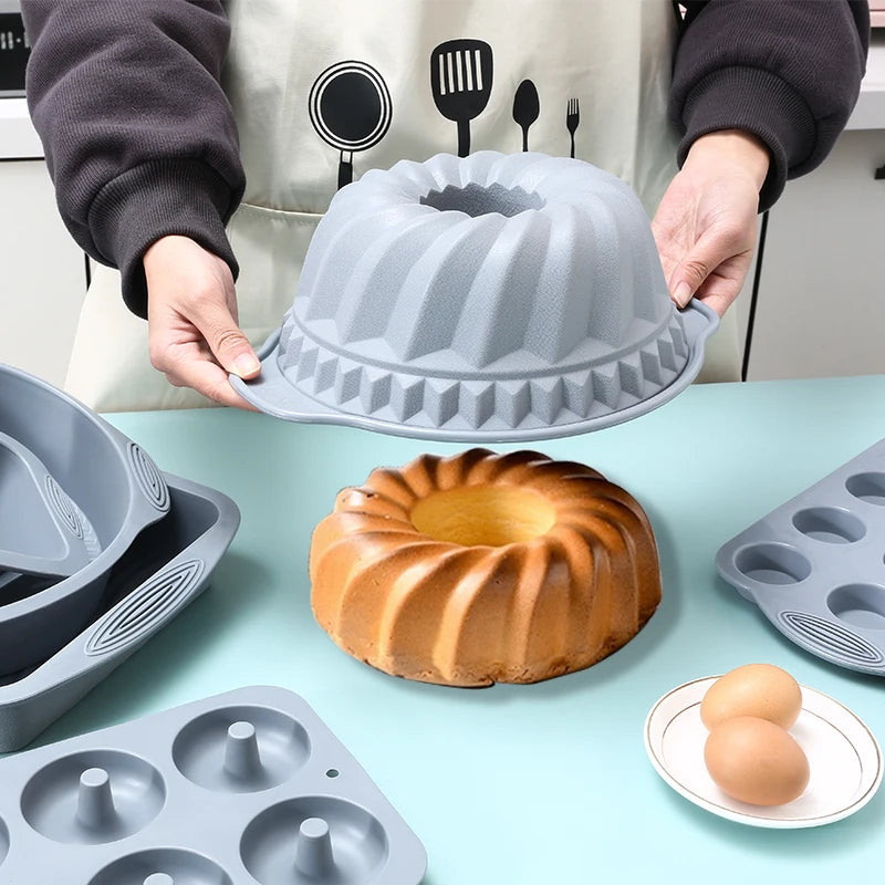 Multi-Shape Silicone Bakeware Kit -Muffin, Rectangular Bread & Cake Molds