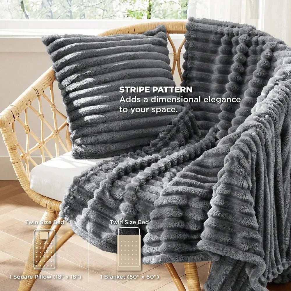 Comforter Set with Throw Blanket & Decorative Pillow – Lightweight Spring Bedding Set
