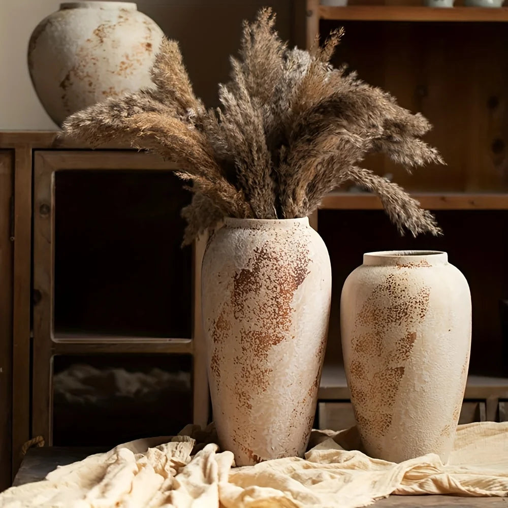 Elegant Retro Ceramic Flower Pot with Timeless Speckled Finish.