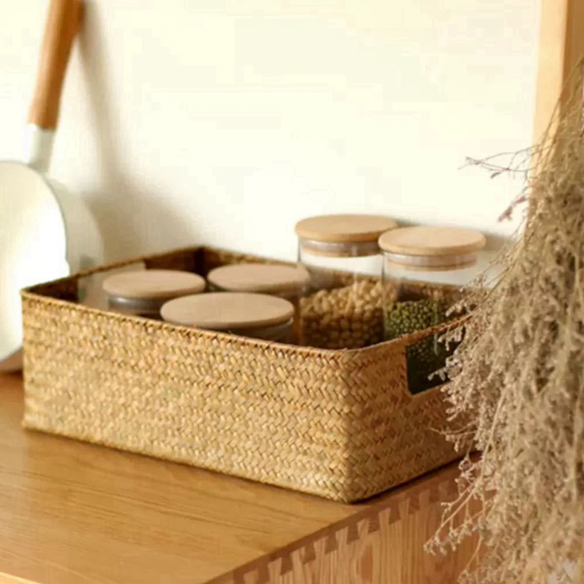 Natural Woven Seagrass Baskets in Different Sizes.