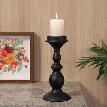 Minimalist Nordic Iron Candle Holder in Matte Black