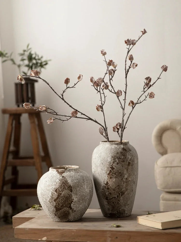 Traditional Mottled Pottery Vase for Refined Home Decor.