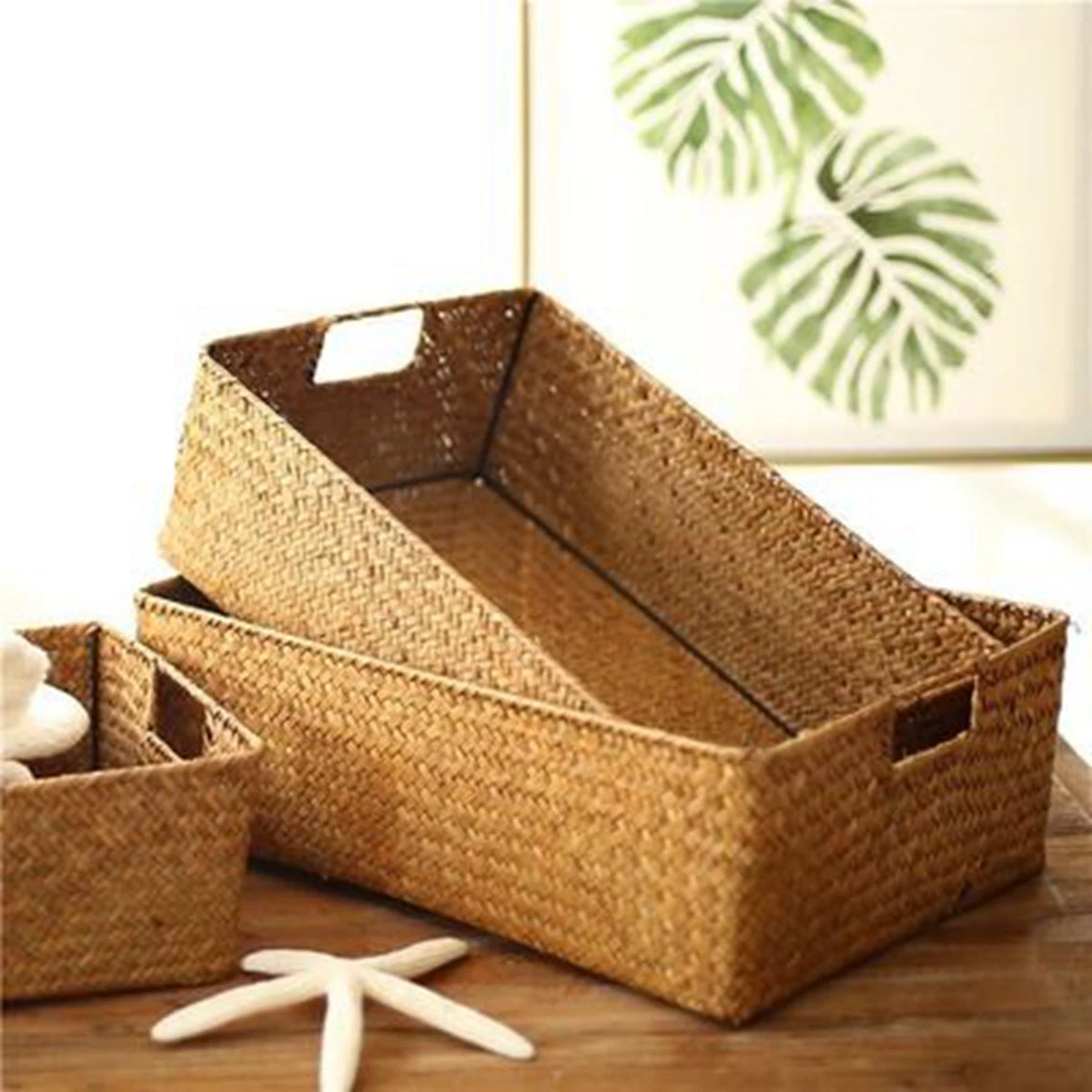 Natural Woven Seagrass Baskets in Different Sizes.